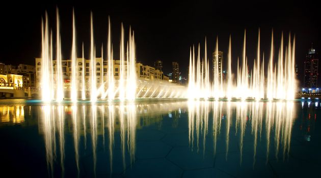 Nightscene of the Dubai Fountain show outside the Dubai mall