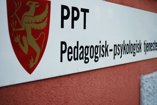 Sign of the norwegian Educational-Psychological Service (Pedagogisk-psykologisk tjeneste / PP-tjenesten).
