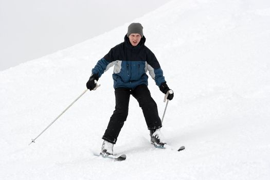 Beginner skier coming down the slope