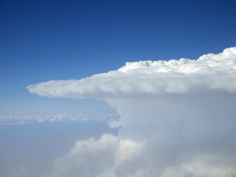 Side view of a ring shape cloud formation.