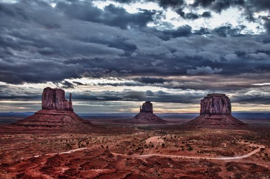 Monument valley cloudy dramatic sunrise