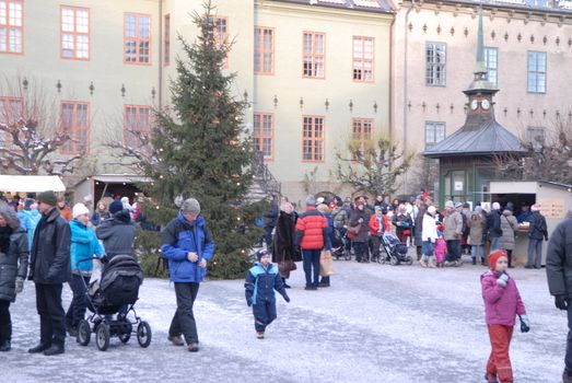 people on the square, Norsk Folkmuseum