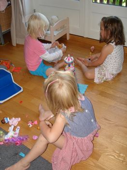 children playing indoor
