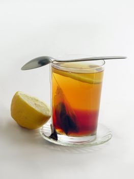 tea with lemon slices seems to be very good drink for everyday