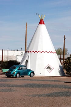 Wigwam motel and bug