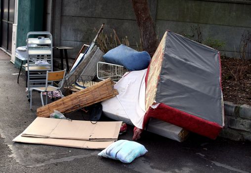 Cumbersome, objects useless or breakings, in the waiting of the trucks trash can