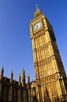 Big Ben clock tower and Houses of Parliament in London