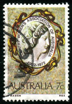 AUSTRALIA - CIRCA 1972: stamp printed by Australia, shows Cameo Brooch, circa 1972
