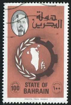 BAHRAIN - CIRCA 1976: Map of Bahrain and portrait of the sheikh, circa 1976.