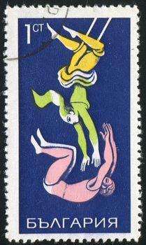 BULGARIA - CIRCA 1969: stamp printed by Bulgaria, shows Trapeze Artists, circa 1969