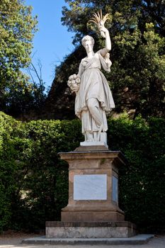 A statue in a garden in Florence
