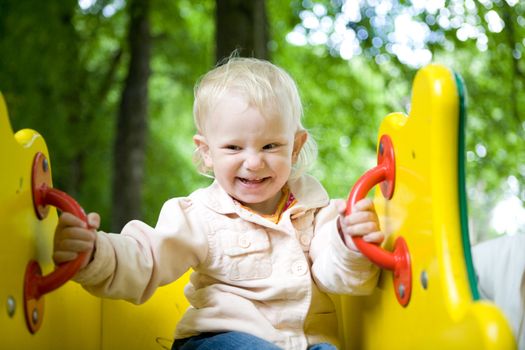 The child on an attraction