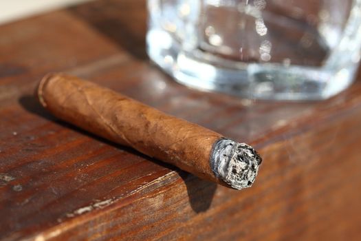 Cigar close up, shallow dof