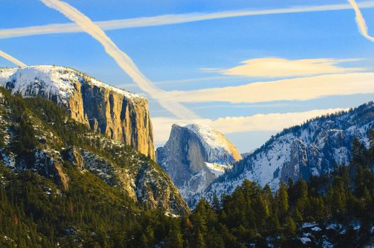 view of beautiful Yosemite valley at sunset