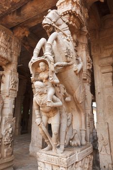 Statues in Hindu temple. Sri Ranganathaswamy Temple. Tiruchirappalli (Trichy), Tamil Nadu, India
