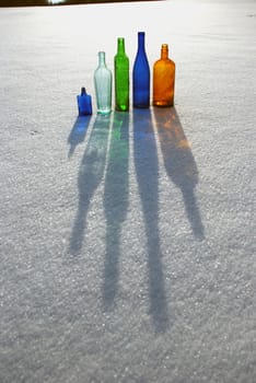 Winter - snow and light-colored bottles games