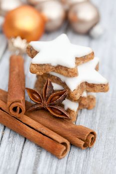 Cinnamon an anise