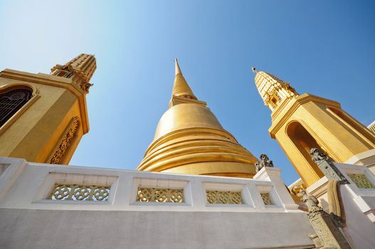 golden pagoda, Temple in Thailand