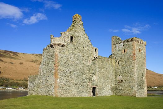ruins of the ancient Lochranza Castle on the Isle of Arran