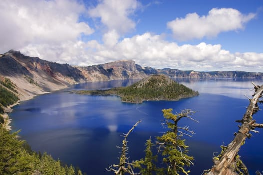 Scenic veiw of Crater lake and Wizard Island in Oregon, an extinct volcanic caldera