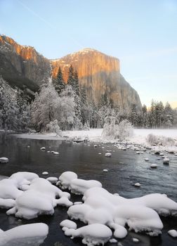 Sun rise on the granite peaks in Yosemite valley