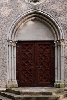 Entrance to old cementary capel - old doors