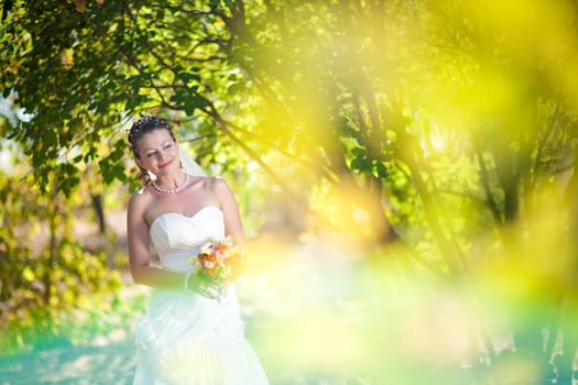 curious bride in the sunlight outdoors