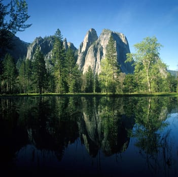 Cathedral Rock, Yosemite National Park