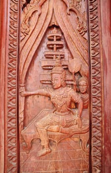 Carvings at Thai temple doors