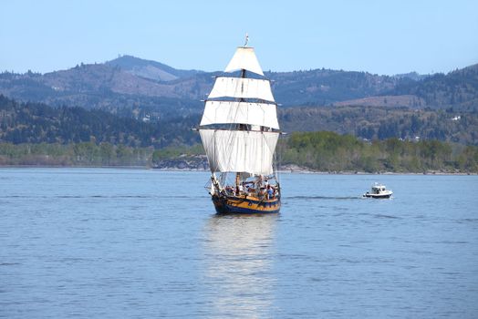 Galleon sailing the Columbia river near Longview WA.