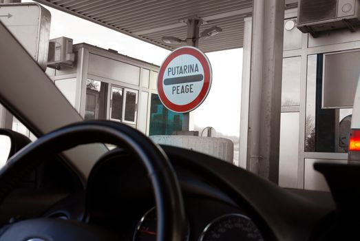travel through Serbia, sign for toll road paying