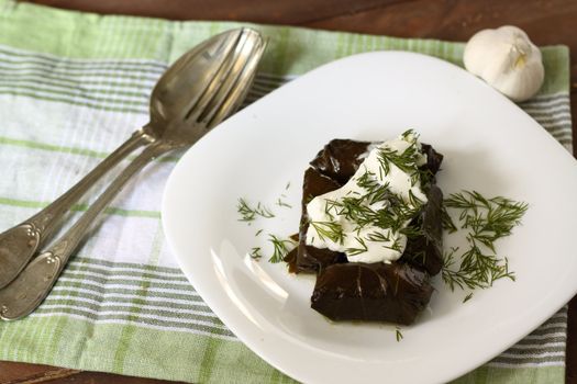 vine leaves stuffed with rice