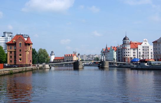 In solar weather the beautiful review on the bridge opens