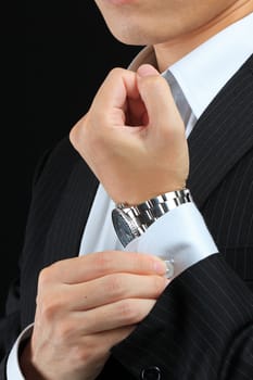 clasp a cuff 