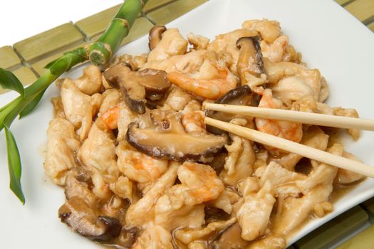 chicken with shrimp and mushroom 