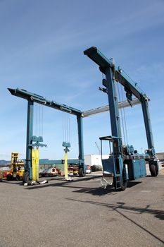 Large marine lifter crane to bring boats on dry land for repairs.