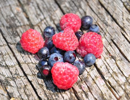 Wood berries on wood