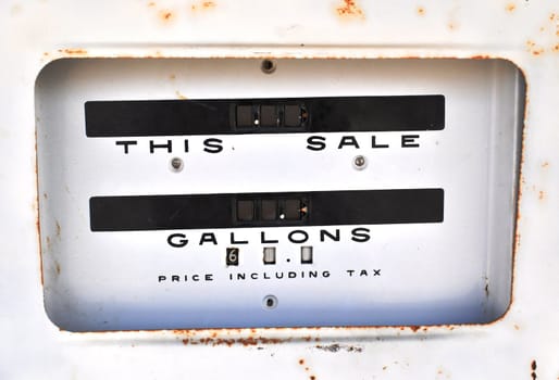 Antique gasoline dispenser