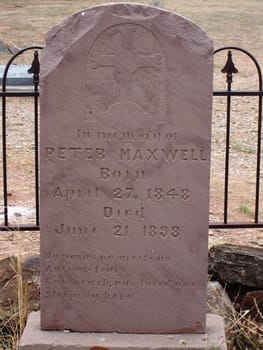 Peter Maxwell gravestone