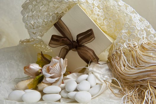 weeding Favors and wedding rings and bands for weddings and holidays