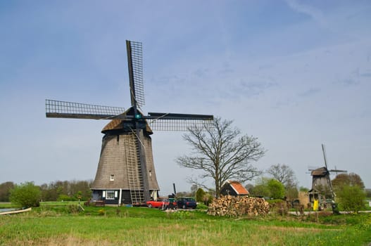 A water wind mill in the county