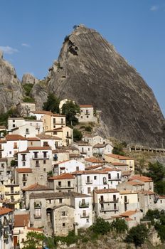A glimpse of the country Castemezzano in Abruzzo