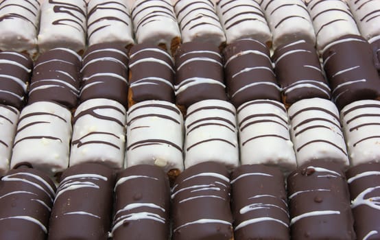 Round mini chocolate pie with strips from above