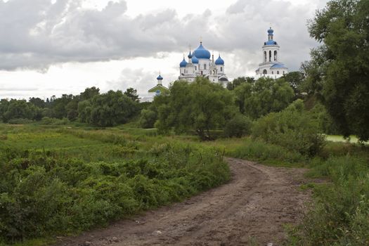 The road to Russian orthodox convent in Vladimir, Bogolyubovo