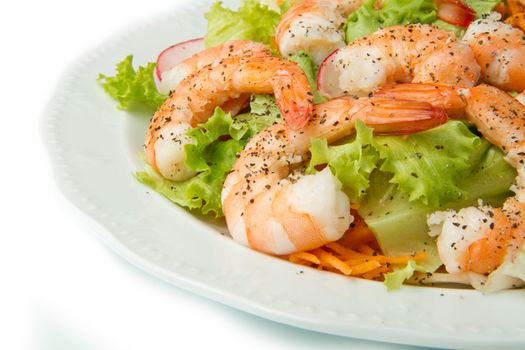 salad of shrimp, mixed greens