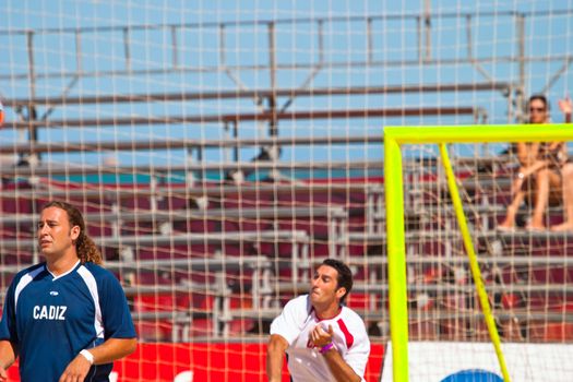 CADIZ, SPAIN -  JUL 30:  Unknown players of the team of Cadiz and Gijon playing the Spanish Championship of Beach Soccer on Jul 30, 2005 on the beach of La Victoria in Cadiz, Spain
