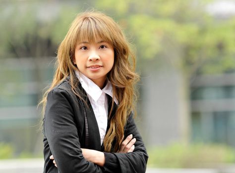 asian young business woman