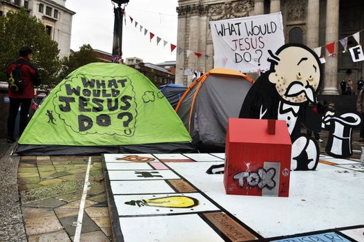 LONDON - OCTOBER 27: Occupy London encampment at St Paul's Cathedral on October 27, 2011 in London. Occupy London is a peaceful demonstration against economic inequality and social injustice.