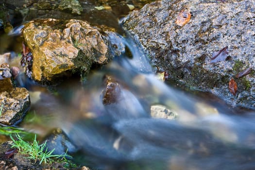 A small section of rapids at the rivers bank.