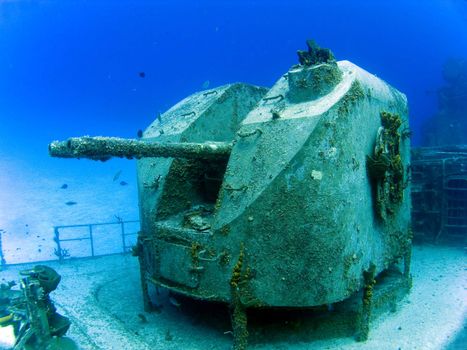 Guns on a Underwater Sunken Destroyer